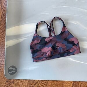 Lululemon I 8